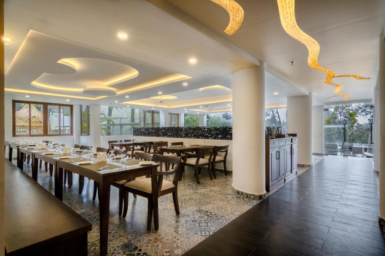 Elixir Hills Suites Resort And Spa Munnar Exterior photo
